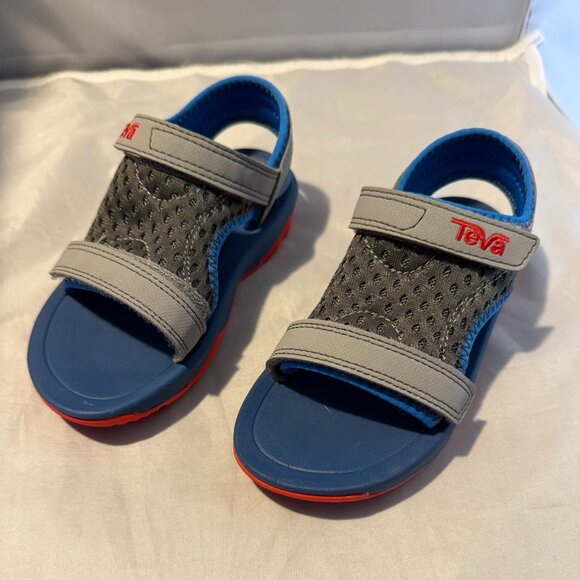 NIB Teva Psyclone Gray Blue Toddler Sandals Size 9 New In Box - Picture 1 of 8